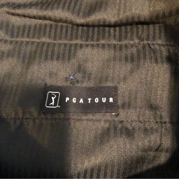 Men’s Navy Blue Golf Shorts from the PGA Tour - Picture 5 of 7